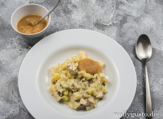 Älplermakkaronen mit Apfelmus | Rezept & Buchvorstellung auf www.wallygusto.de