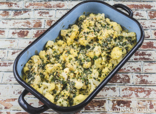 Blumenkohlauflauf mit Cheddar und Senf | Rezept auf www.wallygusto.de