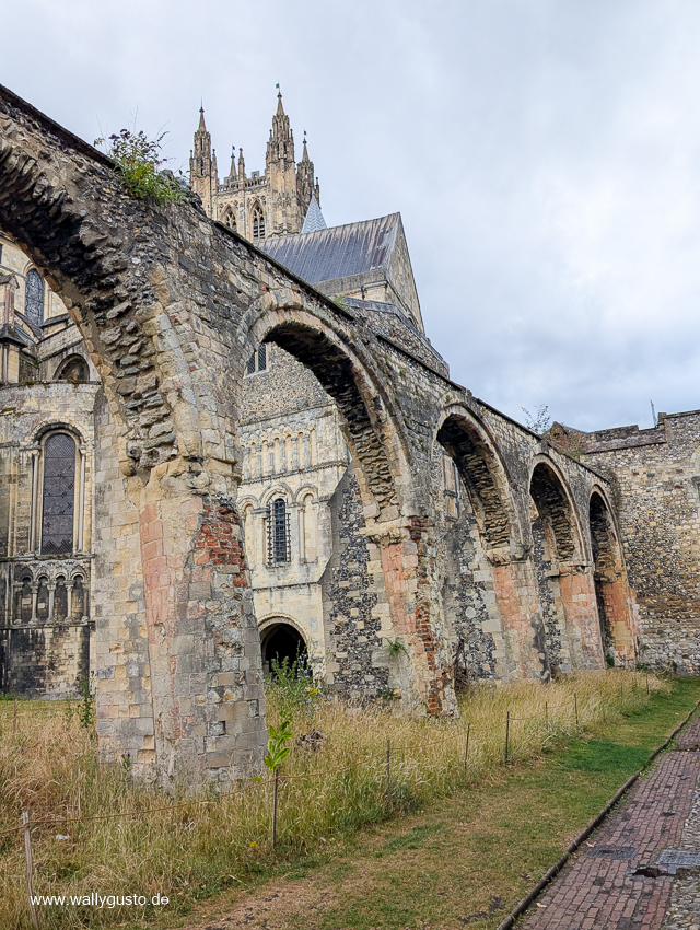 Canterbury - Travel Guide auf www.wallygust.de