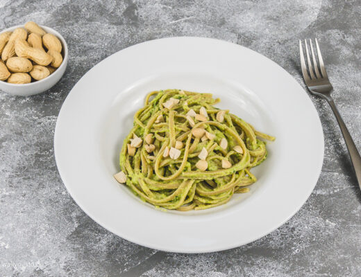 Edamame-Pesto mit Erdnüssen | Rezept auf www.wallygusto.de