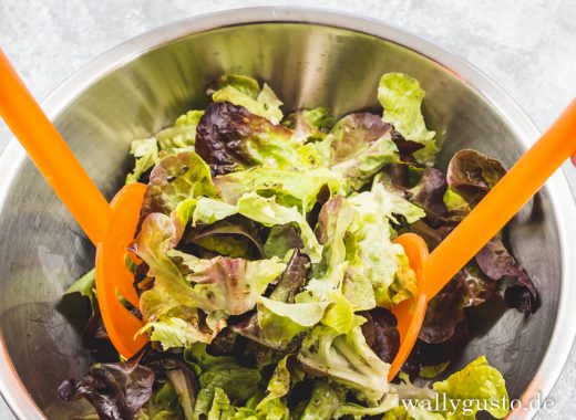 Essig-Öl-Dressing mit Kräutern | Rezept auf www.wallygusto.de