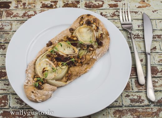 Fenchelpizza mit Walnüssen und Ziegenkäse | Rezept auf www.wallygusto.de