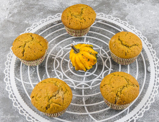 Kürbis-Muffins mit Gewürzen | Rezept auf www.wallygusto.de