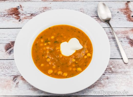 Kürbis-Kichererbsen-Suppe | Rezept auf www.wallygusto.de