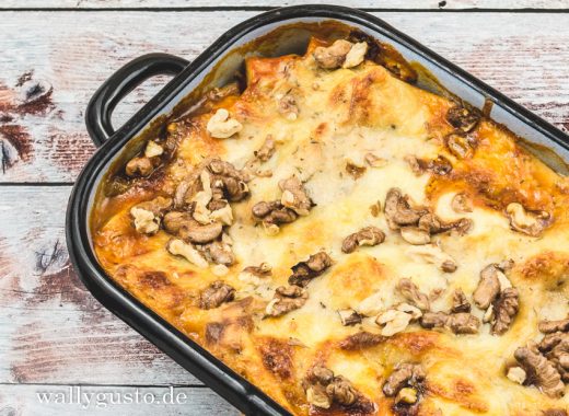Lasagne mit Chicorée, Gorgonzola und Walnüssen | Ein vegetarisches Rezept auf www.wallygusto.de