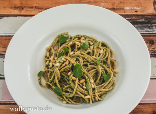 Majoran Pesto mit getrockneter Orangenschale | Rezept auf www.wallygusto.de