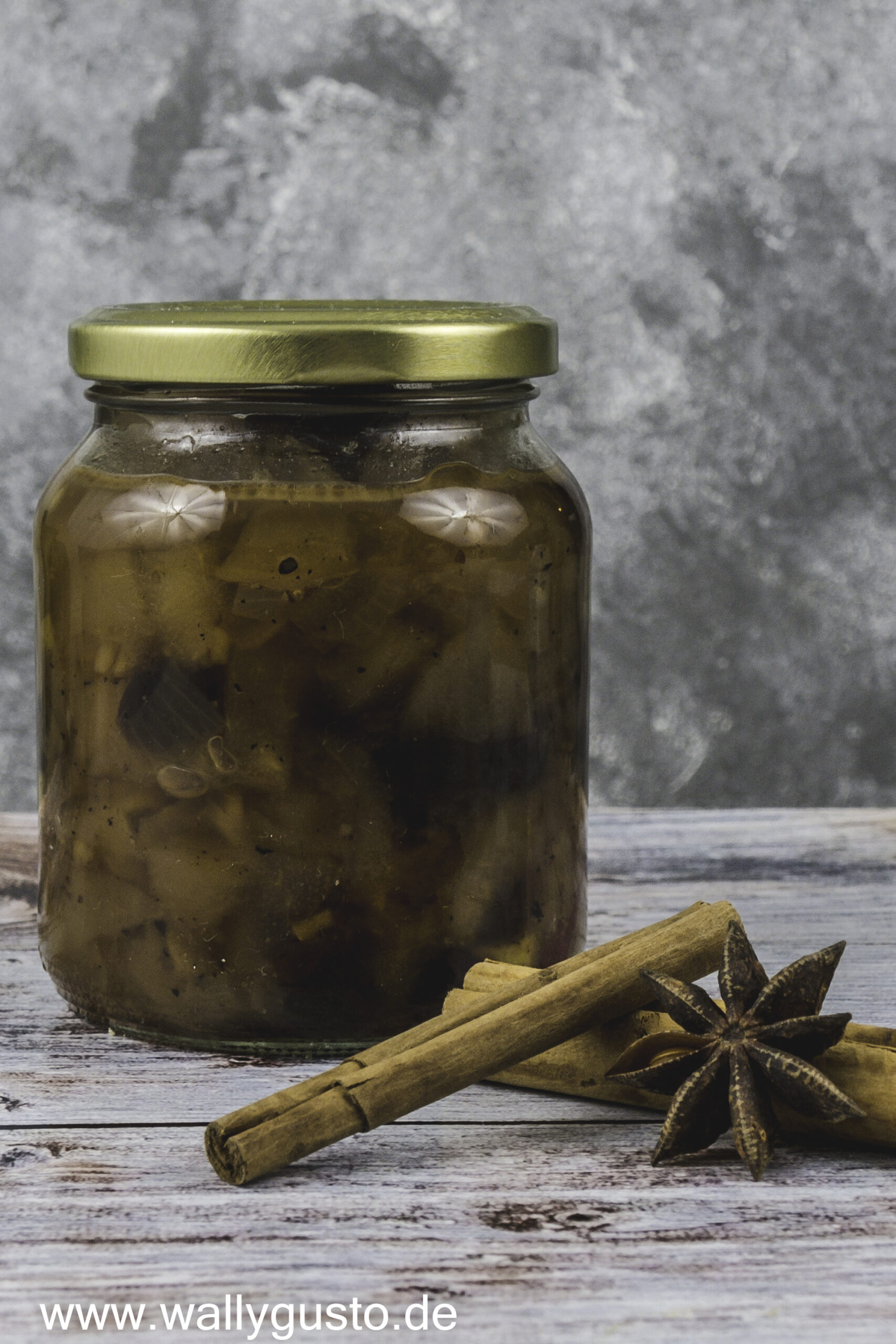 Orientalisches Birnen-Chutney mit Rosinen – Wallygusto