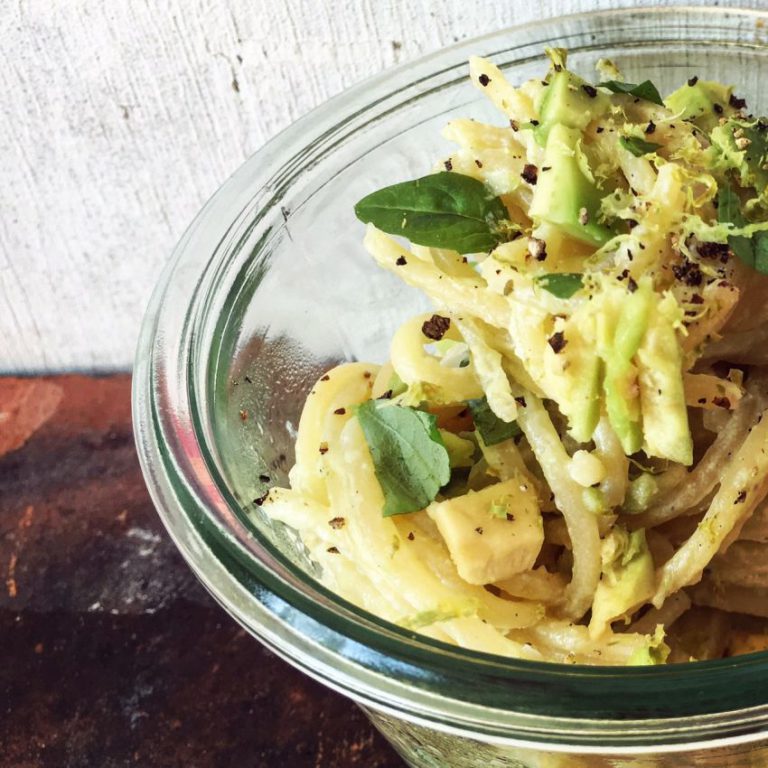 Spaghetti mit AvocadoRicottaMus von Pastamaniac Gastbeitrag