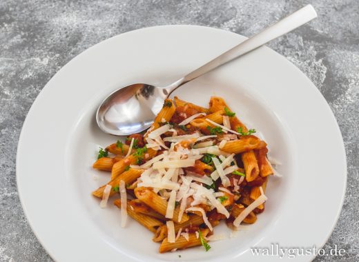 Penne all’arrabbiata | Rezept auf www.wallygusto.de