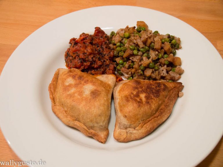Samosa - gefüllte indische Teigtaschen – Wallygusto Samosa - gefüllte indische Teigtaschen – Wallygusto
