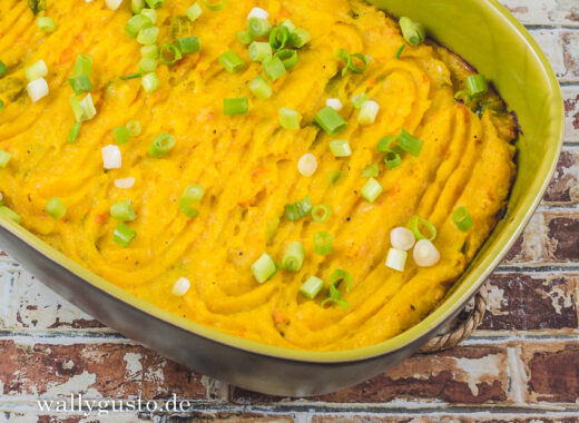 Shepherd’s Pie mit Kürbispüree (vegetarisch) | Rezept auf www.wallygusto.de