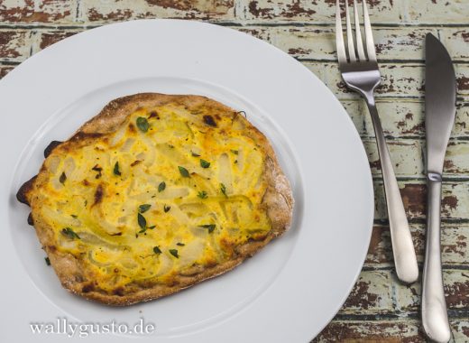 Zwiebelplootz mit Treber-Sauerteig | Rezept auf www.wallygusto.de